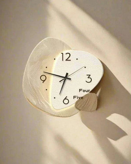 Chic Modern Wall Clock - Stylish Decorative Timepiece for Contemporary Spaces