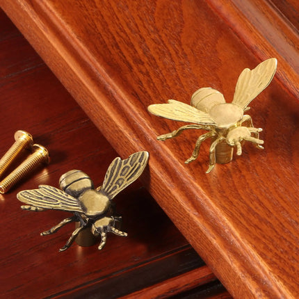 The Pull Store Brass Bee Drawer Handle - Elegant Insect Design