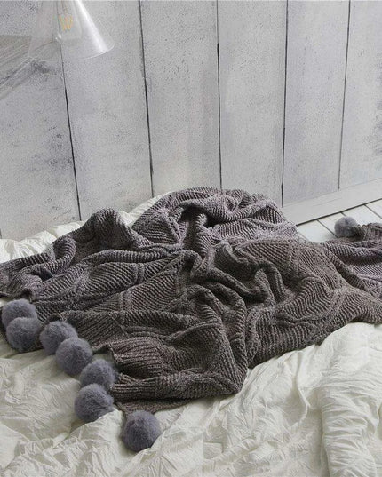 Charming Chenille Knit Throw Blanket with Delightful Pompoms - Cozy Elegance for Your Living Space