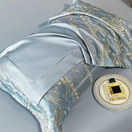 Decrohome Luxury Cotton Bedding Set - Embroidered Quilt Cover & Sheets