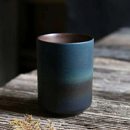 Sophisticated Japanese Stoneware Ombre Coffee and Tea Mug - Ideal for Daily Enjoyment