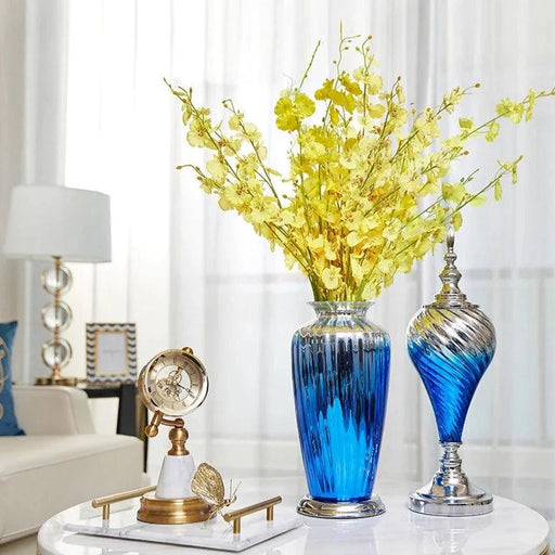 Luxury Botanica Gradient Sapphire Blue Glass Vase Très Elite