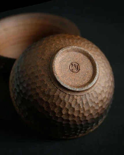 Elegant Artisan Japanese Stoneware Tea Bowl – Enhance Your Tea Experience with Timeless Craftsmanship