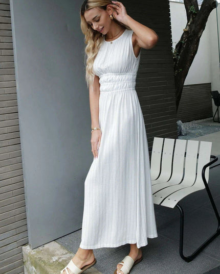 Chic Striped Maxi Dress in Lightweight Linen Viscose for Summer