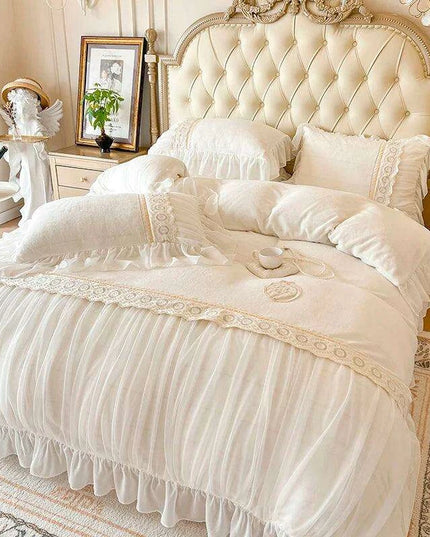 Luxury Velvet Fleece Princess Bedding Set with Elegant Lace Ruffles, Cozy Duvet Cover, Sheets, and Pillowcases