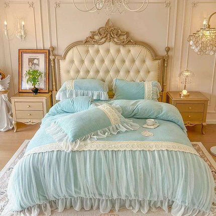 Luxury Velvet Fleece Princess Bedding Set with Elegant Lace Ruffles, Cozy Duvet Cover, Sheets, and Pillowcases