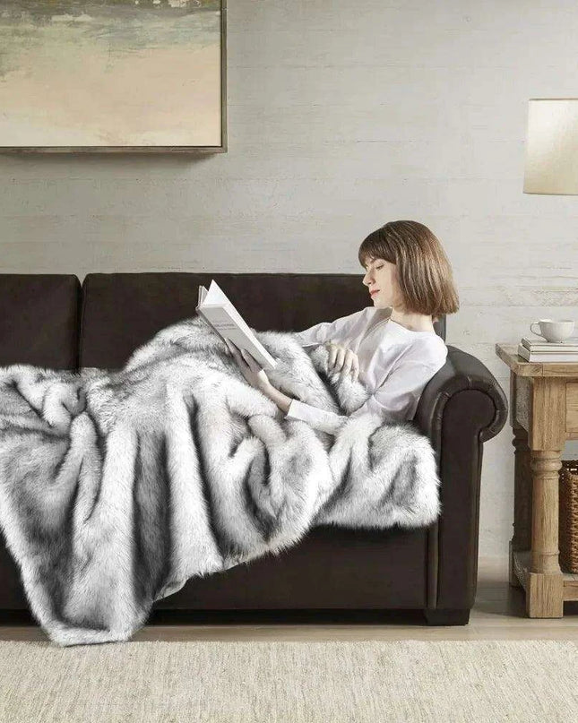 Grey Faux Fur Wolf Throw Blanket - Elegant Oversized Animal Print Plush Blanket