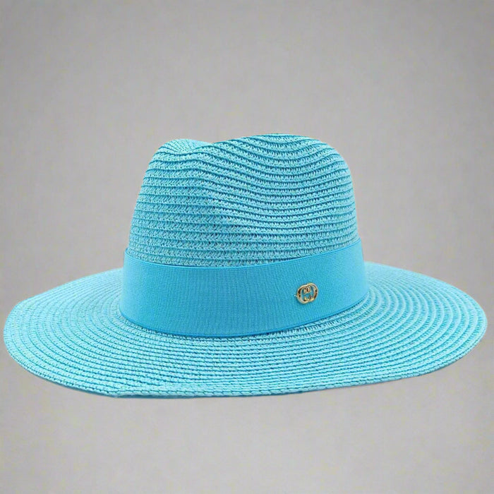 Chic Macaron White Straw Hat for Summer Travel - Essential Sun Protection for Beach Days 2023