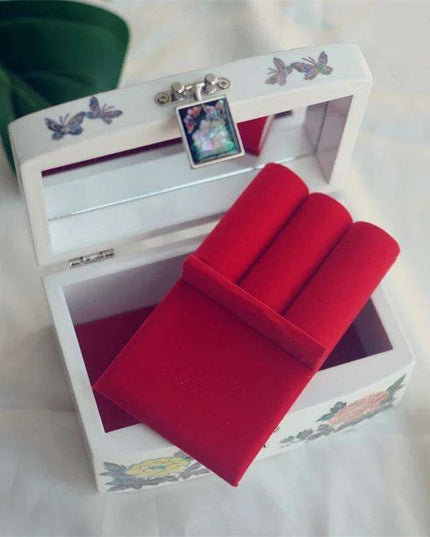 Elegant Floral and Butterfly Mother of Pearl Jewelry Box - Perfect Gift for Her on Any Special Occasion