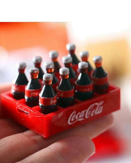 Elegant 1:12 Scale Miniature Drink Serving Trays for Dollhouse Sophistication