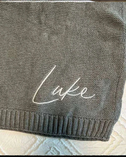 Personalized Embroidered Cotton Baby Blanket - Luxurious Custom Gift for Infants, Ideal for Cozy Sleep