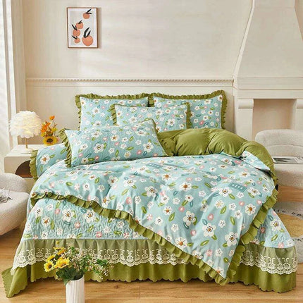 Chic Floral Ruffle Queen Bedding Set