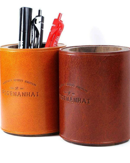 Chic Retro Leather and Walnut Writing Utensil Holder - Classic Elegance
