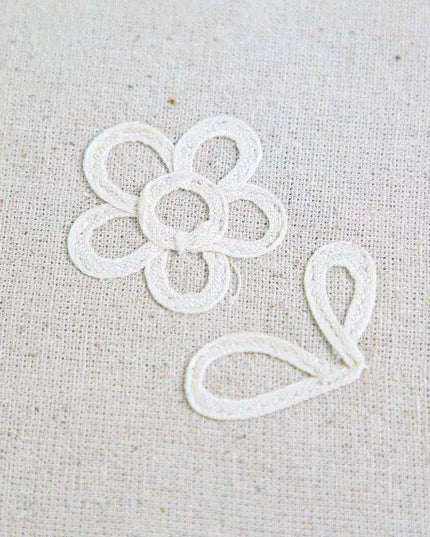 Elegant Floral Cotton Napkins - Set of 6 Handmade for Upscale Dining Experience