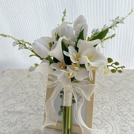 Favor Wedding Store White Artificial Calla Lily Bouquet - Elegant Brid