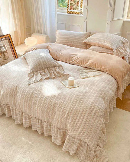 Elegant 4-Piece French Vintage Plaid Cotton Bedding Set with Ruffled Duvet Cover and Bed Skirt