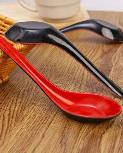 Sleek Anti-Shock Porcelain Spoon Set for Rice, Dumplings, and Porridge - Modern Kitchen Cutlery in Bold Red and Black