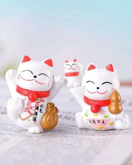 Charming Mini Maneki Neko Waving Cat Figurine - Good Luck Home Accent and Gift