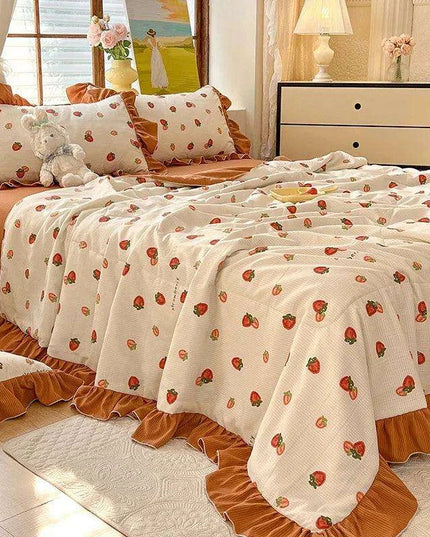 Charming Rabbit Pattern Seersucker Quilt