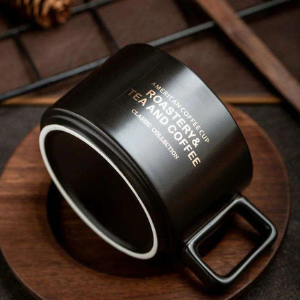 Classic American Elegance: Ceramic Coffee Mug Set with Walnut Holder and Gift Box