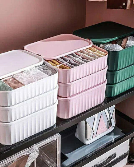 Versatile Closet Storage Organizer with Multi-Compartment Design