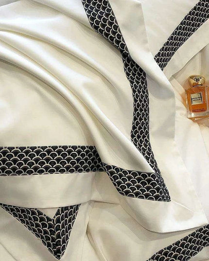 Premium 1000TC Egyptian Cotton White 4-Piece Embroidered Luxury Bedding Set with Duvet Cover, Pillowcases, and Bed Sheet