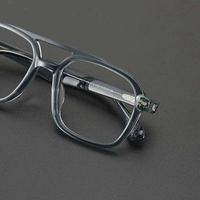Tailor-Made Acetate Eyewear: Fashionable Glasses for the Discerning Individual