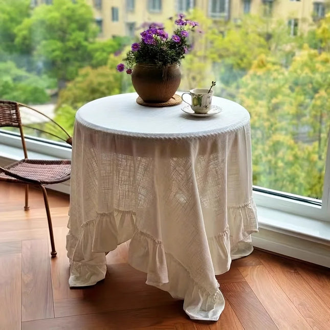 Linen Ruffled Tablecloth – Beige | Très Elite