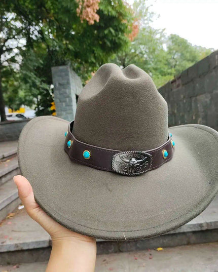 Classic Waterproof Cowboy Hat with Unique Cowhead Detail - Trendy Straw Sun Protection Accessory