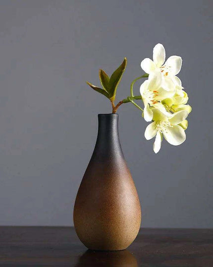 Stylish Hydroponic Ceramic Vase with Floral Accent for Tranquil Tabletop Elegance