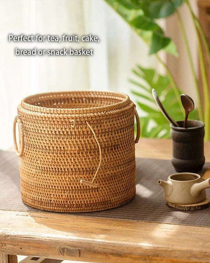 Elegant Handwoven Rattan Tea Caddy: The Perfect Organizer for Tea Aficionados