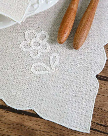 Elegant Floral Cotton Napkins - Set of 6 Handmade for Upscale Dining Experience