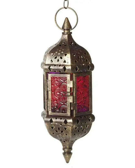 Enchanting Metal Lanterns for Tranquil Outdoor Settings