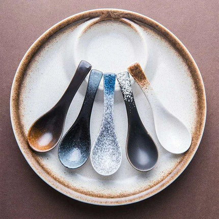 Chic Japanese Ceramic Soup Spoon - A Fusion of Style and Function for Culinary Enjoyment