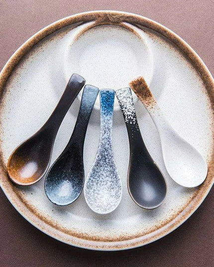 Chic Japanese Ceramic Soup Spoon - A Fusion of Style and Function for Culinary Enjoyment