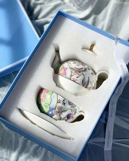 Elegant Butterfly Porcelain Tea and Coffee Set - Perfect for Sophisticated Afternoon Gatherings