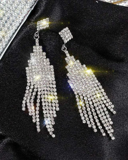 Vibrant Heart-Shaped Crystal Drop Earrings - Dazzling Rhinestone Statement Jewelry for Women with Bold Oversized Charm