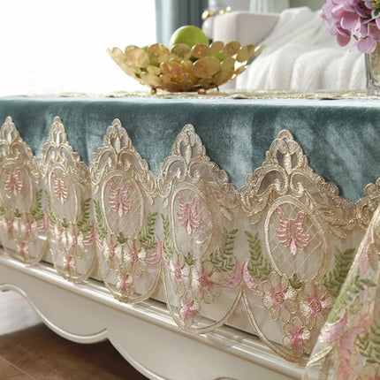 4972015 European Lace Dresser Tablecloth - Elegant Bedroom Cover
