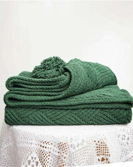 Charming Chenille Knit Throw Blanket with Delightful Pompoms - Cozy Elegance for Your Living Space