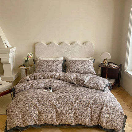 Vintage Lace Floral Egyptian Cotton 4-Piece Bedding Set with Shams