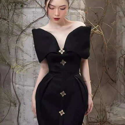 High-Waisted Evening Gown with Asymmetrical Neckline and Slit Detail