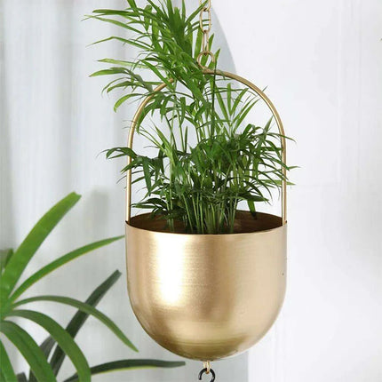 Chic Metal Hanging Planter - Stylish Accent for Home and Garden