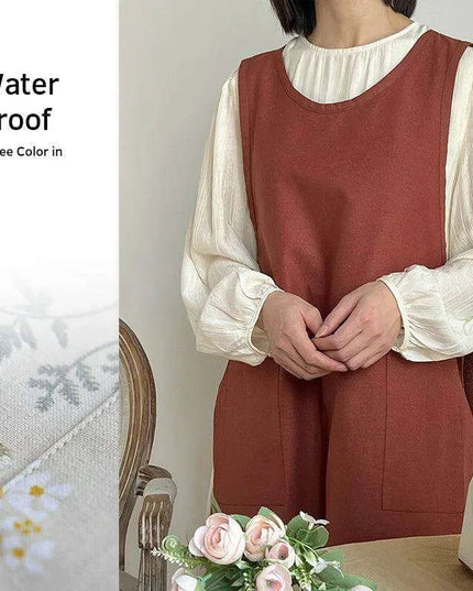 Chic Waterproof Apron for Culinary and Gardening Mastery - Adjustable Cotton-Linen Blend