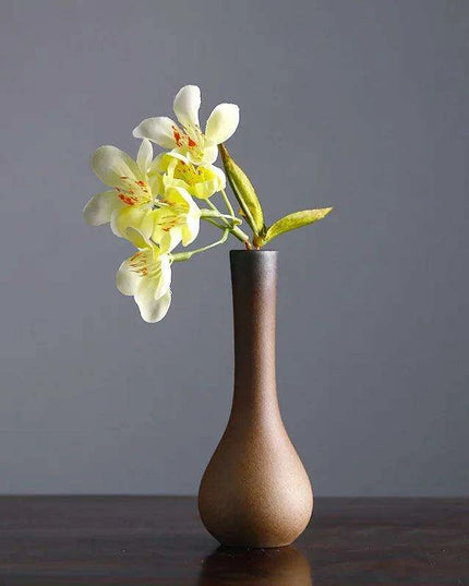 Stylish Hydroponic Ceramic Vase with Floral Accent for Tranquil Tabletop Elegance