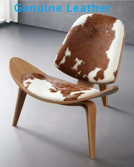 Nordic Artistic Solid Wood Lounge Chair with Unique Airplane Shell Design