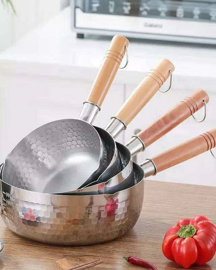 Japanese Stainless Steel Snow Pan with Ergonomic Wooden Handle and Lid - Perfect for Stewing, Frying, and Milk Heating