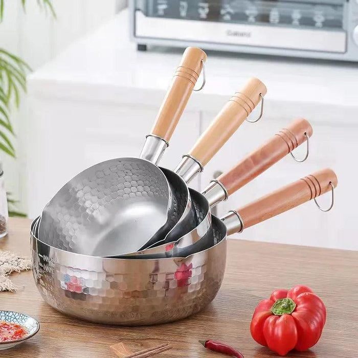 Japanese Stainless Steel Snow Pan with Ergonomic Wooden Handle and Lid - Perfect for Stewing, Frying, and Milk Heating