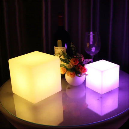 LED Luminous Cube Lamp — RGB 16 Colors, Battery Powered, 10–25cm