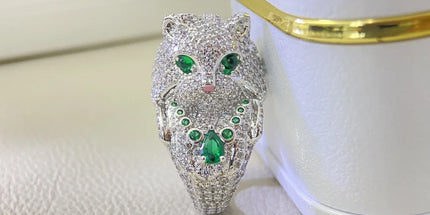 Luxury 18K Solid Platinum PT950 certifid inlaid synthetic emerald kitten ring full of diamonds cute ring moissanite rings luxury-18k-solid-platinum-pt950-certifid-inlaid-synthetic-emerald-kitten-ring-full-of-diamonds-cute-ring-moissanite-rings