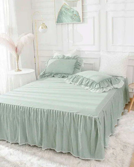 100% Cotton Solid Color Ruffled Bedding Set with Duvet Cover, Bed Skirt, and Pillowcases